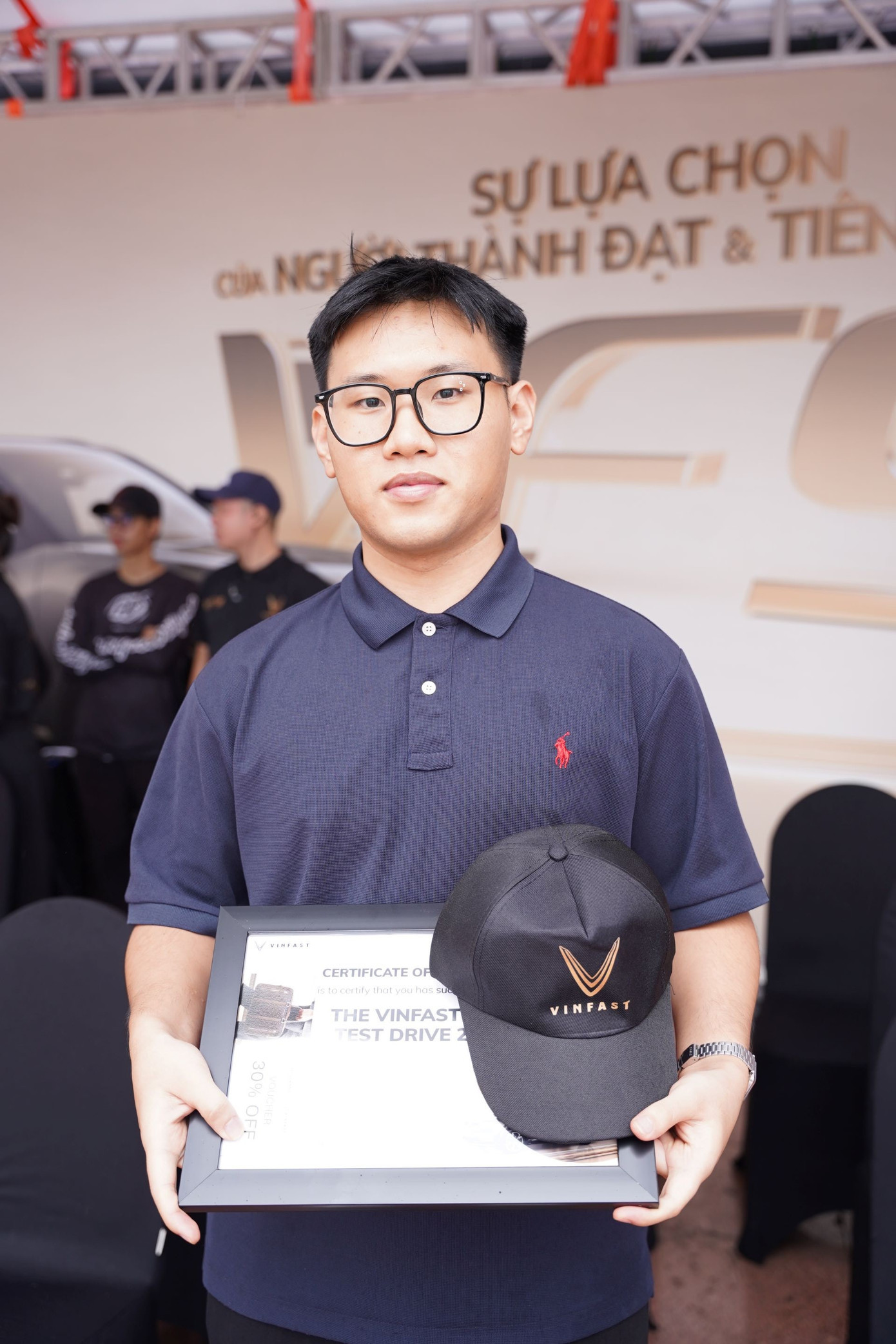 Anh Nguyễn Đức Phong (Hà Nội) hài lòng với thiết kế, cảm giác lái và công nghệ trên VF 8. 2.jpg