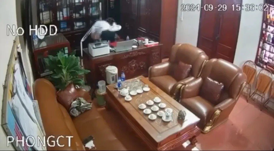 Buộc thôi việc Chủ tịch HĐQT trường cấp 3 Tô Hiến Thành - ảnh 2