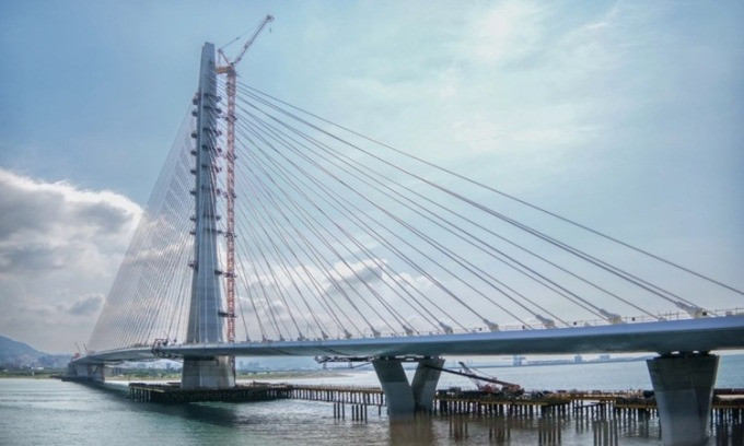 Cầu dây văng bất đối xứng dài nhất thế giới: Vốn 766 triệu USD, có thể chịu được động đất 7 độ richter- Ảnh 3.