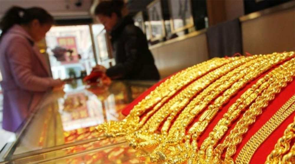 Bà Phương đi mua 130 gram vàng theo lời ‘quản lý công ty tài chính’, chủ tiệm vội vàng báo công an đến làm việc - ảnh 1