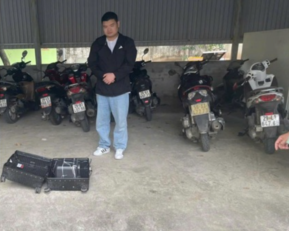 Khởi tố, bắt khẩn Thiệu Văn sinh năm 1994 - ảnh 2