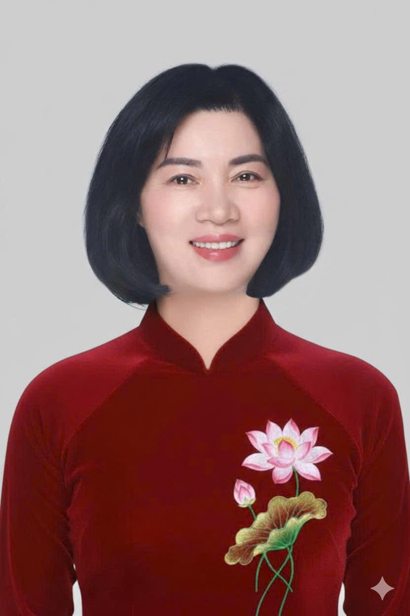 4-phung-thi-hong-ha.jpg