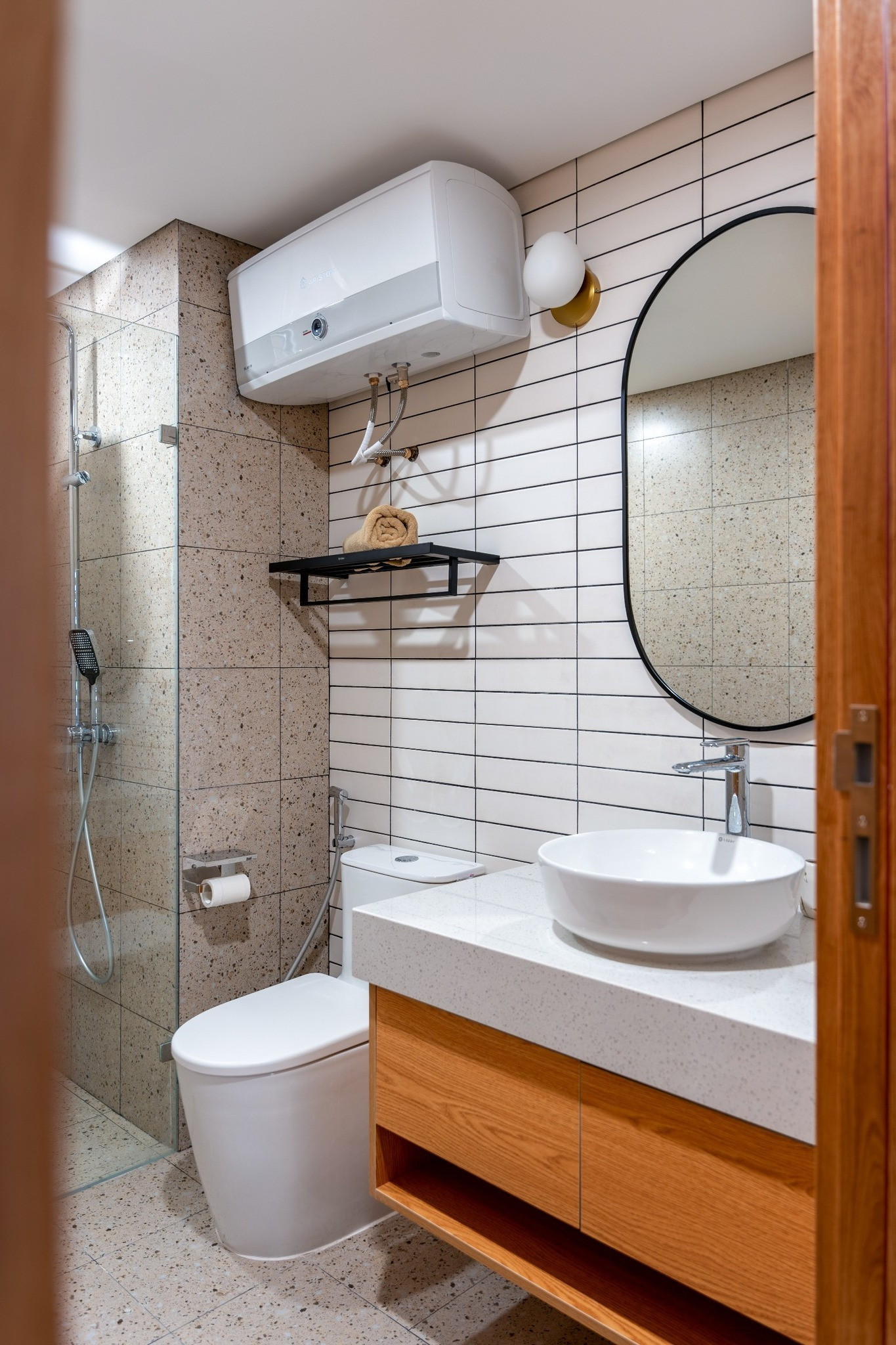 Căn hộ 13 năm tuổi lột xác: Ở nhà cũ mà như nhà mới- Ảnh 10.