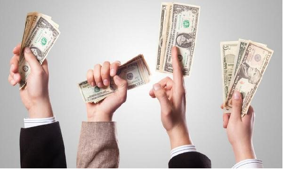 Tự doanh trao tay gần 1.100 tỷ đồng ở hai cổ phiếu hot vừa điều chỉnh 20-30%