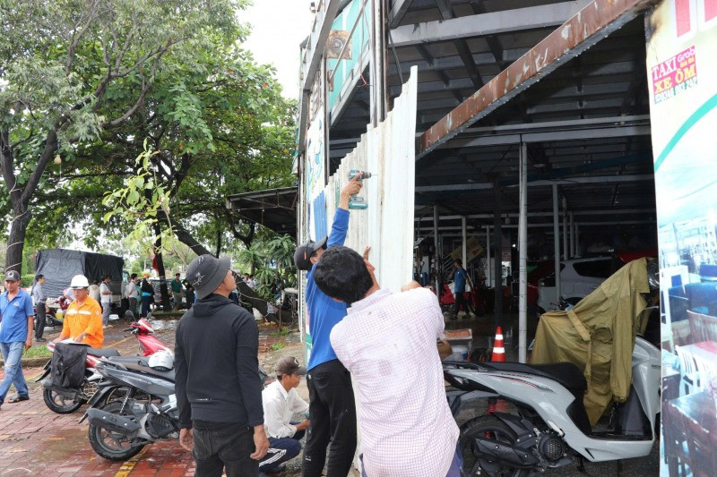 15 trường hợp bị cưỡng chế thu hồi đất, nhường chỗ cho đường nối cao tốc 21.000 tỷ, kết nối 2 tỉnh thành giàu nhất Việt Nam- Ảnh 1. 15 trường hợp bị cưỡng chế thu hồi đất, nhường chỗ cho đường nối cao tốc 21.000 tỷ, kết nối 2 tỉnh thành giàu nhất Việt Nam- Ảnh 1.