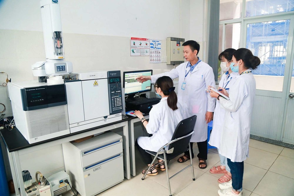 Đại học ở Việt Nam trả lương tới 200 triệu/tháng để thu hút giảng viên ‘tinh hoa’ - ảnh 2