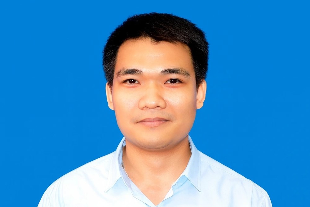 Phó Giáo sư trẻ nhất ngành Y năm 2025: Từng là thủ khoa nức tiếng với 2 điểm 10, học Thạc sĩ tại Pháp, Tiến sĩ tại Nhật - ảnh 1