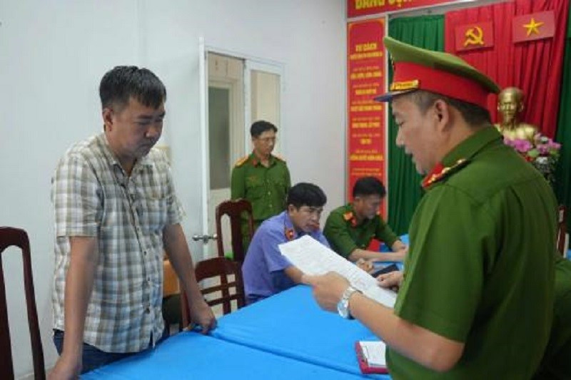 Khởi tố, bắt cựu Giám đốc ngân hàng sinh năm 1975 - ảnh 3