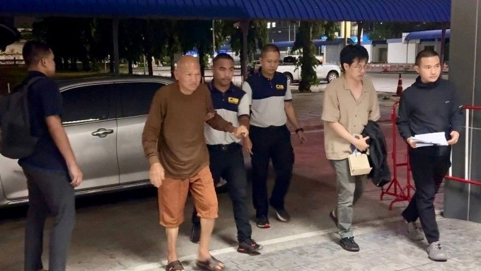 Tịch thu 411 sổ đỏ, 60 phương tiện cùng nhiều tài sản trong vụ sư trụ trì biển thủ tiền từ thiện - ảnh 1