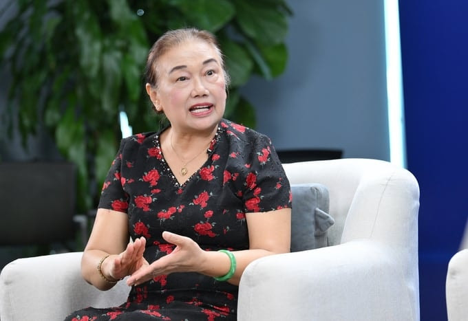 Chuyên gia thuế: Quán phở bán 15 bát/ ngày đã hết mức miễn thuế, ngưỡng 200 triệu có còn phù hợp với kinh tế hiện tại?