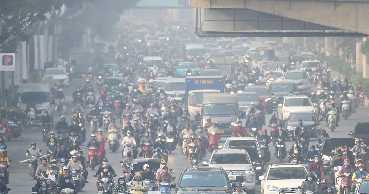 Giảm phát thải giao thông Hà Nội: Bài học từ London, Paris và Seoul
