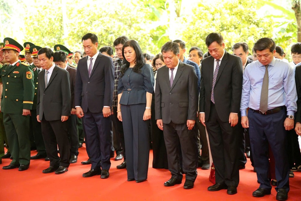 Hang đá vừa được tôn tạo là Di tích Quốc gia đặc biệt: 'Địa chỉ đỏ' của cách mạng Việt Nam, nơi 8 thanh niên xung phong cùng hy sinh - ảnh 1