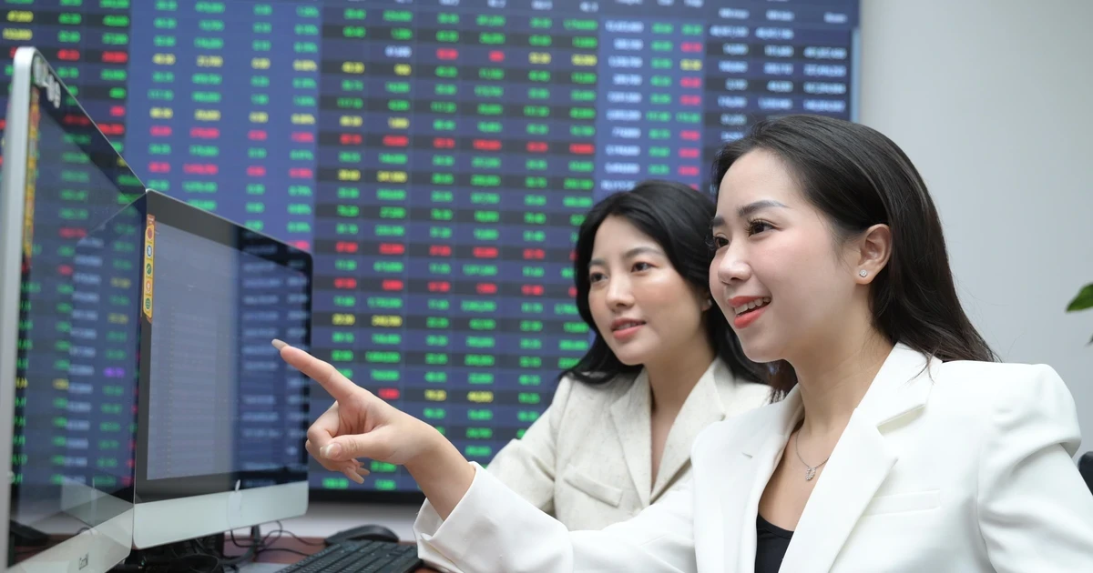 Cổ phiếu Novaland, Hoàng Anh Gia Lai gây chú ý