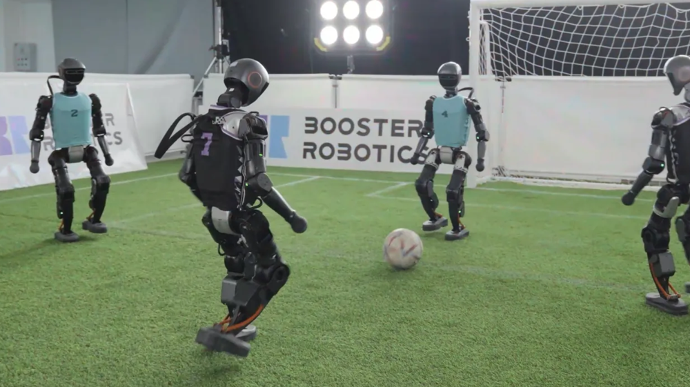 Robot hình người Trung Quốc ‘rớt giá không phanh’ - ảnh 2