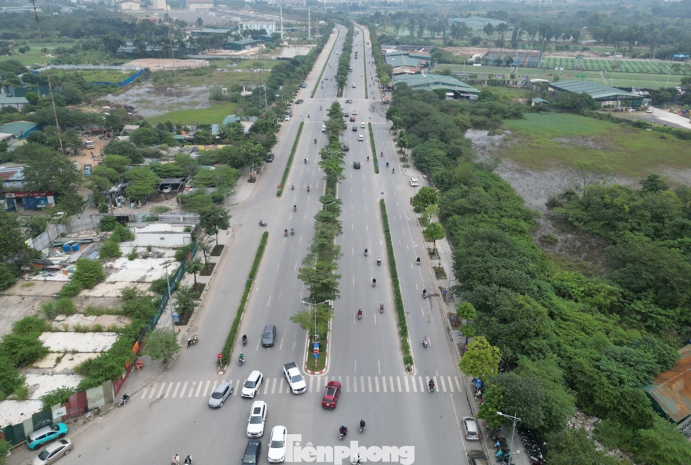 Tuyến đường thuộc dự án BT đổi đất lấy hạ tầng (đường Phạm Tu) có mức đầu tư hơn 1.500 tỷ đồng, được thành phố Hà Nội giao cho nhà đầu tư thực hiện từ năm 2015. tp-2.jpg