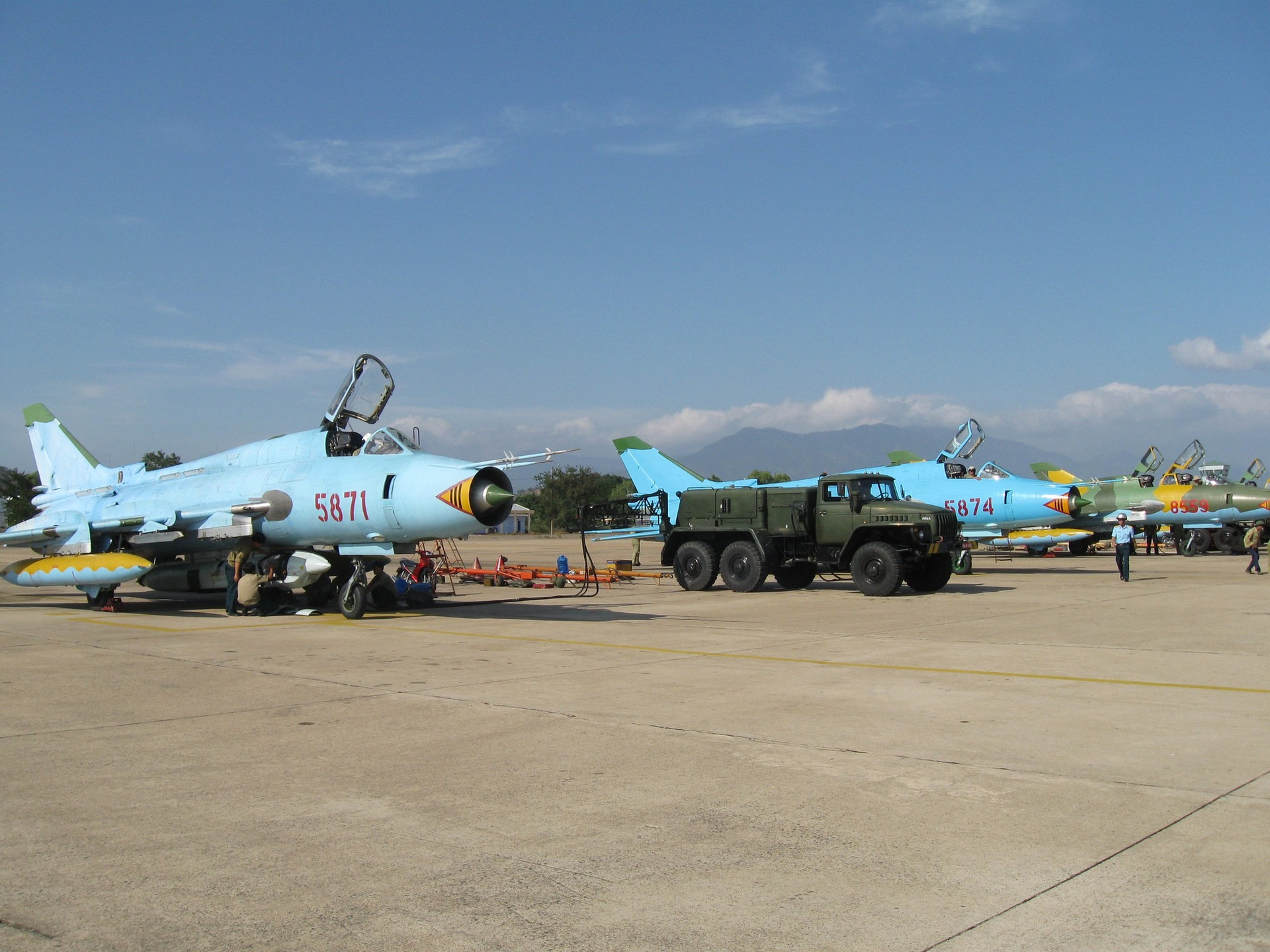 Sân bay quân sự 65 năm tuổi tại tỉnh có đường bờ biển dài nhất cả nước sắp được 'lên đời'- Ảnh 1. Sân bay quân sự 65 năm tuổi tại tỉnh có đường bờ biển dài nhất cả nước sắp được 'lên đời'- Ảnh 1.