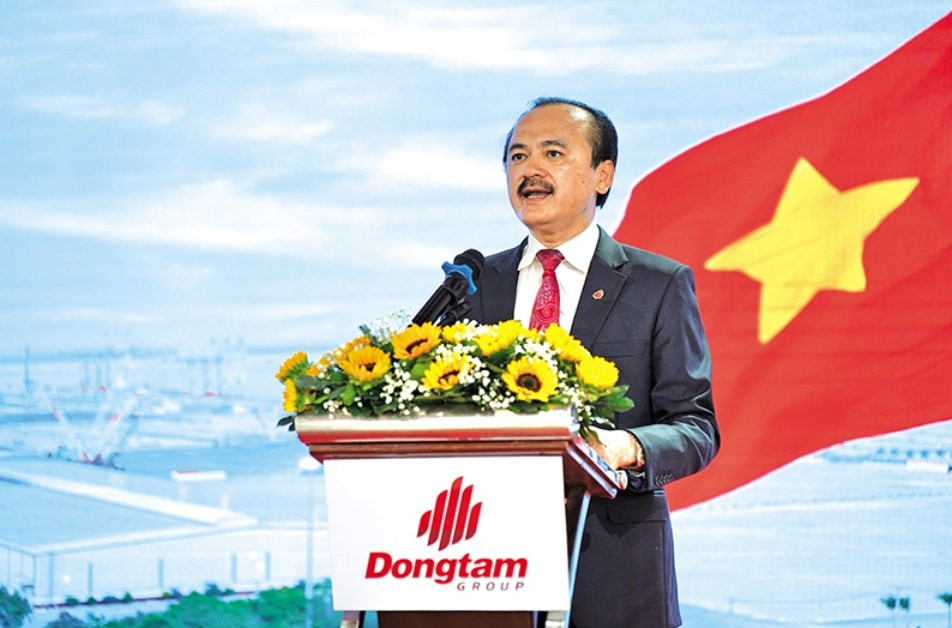 Cảng quốc tế 500 triệu USD do bầu Thắng đầu tư vừa ký kết hợp tác chiến lược ‘tầm cỡ’ với Kobe