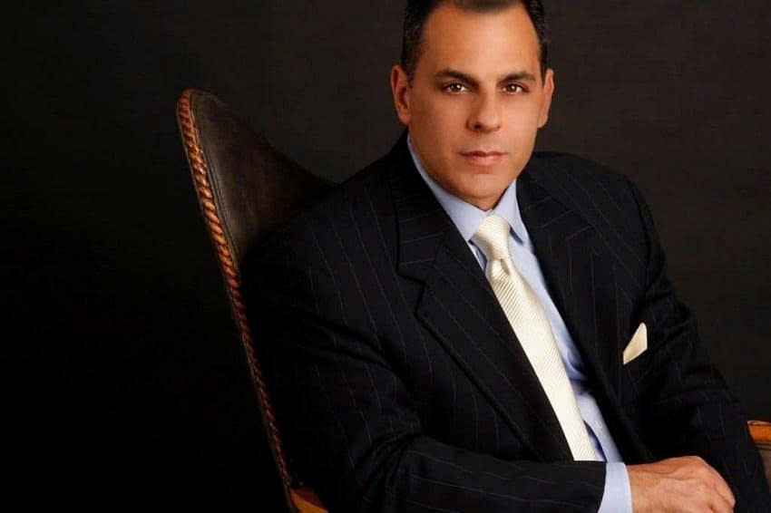 ‘Phù thủy chứng khoán’ duy trì tỷ suất 220% suốt 5 năm liên tiếp khiến Phố Wall kinh ngạc