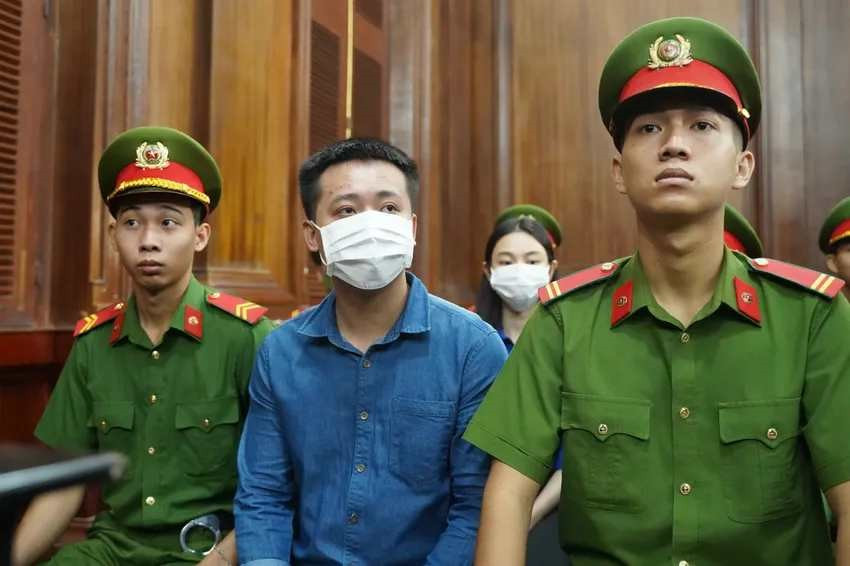 Hoa hậu Thùy Tiên, Quang Linh Vlogs, Hằng Du Mục bị đề nghị tới 2 năm 6 tháng tù - ảnh 1