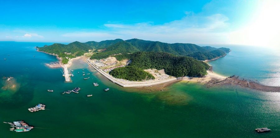 Miền Bắc có một hòn đảo sát đường biên giới trên biển với Trung Quốc, chỉ có 13 hộ dân sinh sống, biệt lập giữa biển khơi - ảnh 1