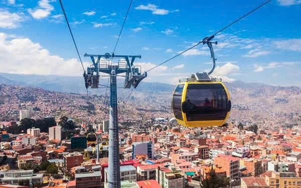 Quốc gia có thủ đô cao hơn đỉnh Fansipan của Việt Nam, người dân đi làm bằng cáp treo để tránh tắc đường - ảnh 3