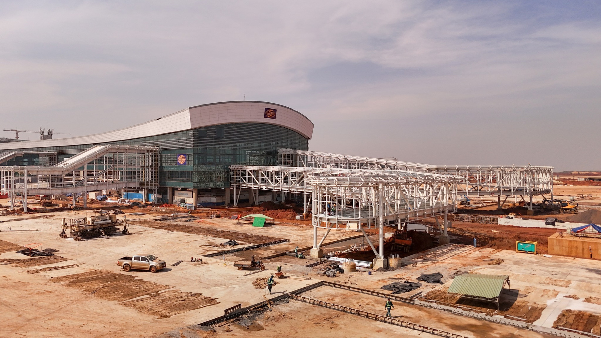 Mãn nhãn với loạt ảnh siêu sân bay lớn nhất Việt Nam, lọt TOP quy mô thế giới trước khi bước vào thời khắc lịch sử- Ảnh 3.