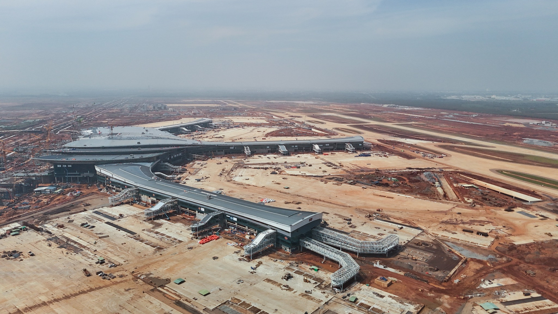 Mãn nhãn với loạt ảnh siêu sân bay lớn nhất Việt Nam, lọt TOP quy mô thế giới trước khi bước vào thời khắc lịch sử- Ảnh 10.