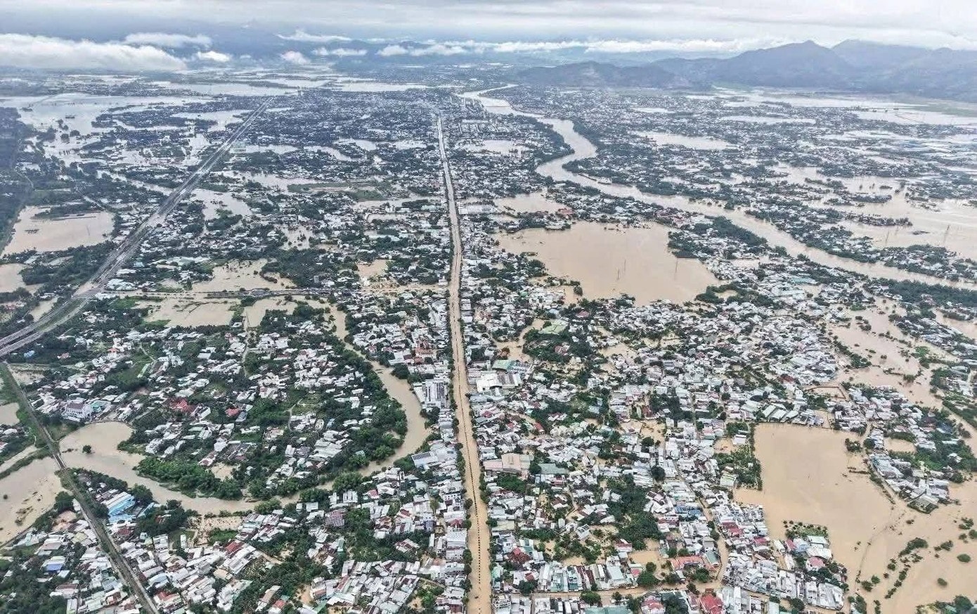 Khánh Hòa chìm trong biển nước do mưa lũ kỷ lục. khanh-hoa.jpg