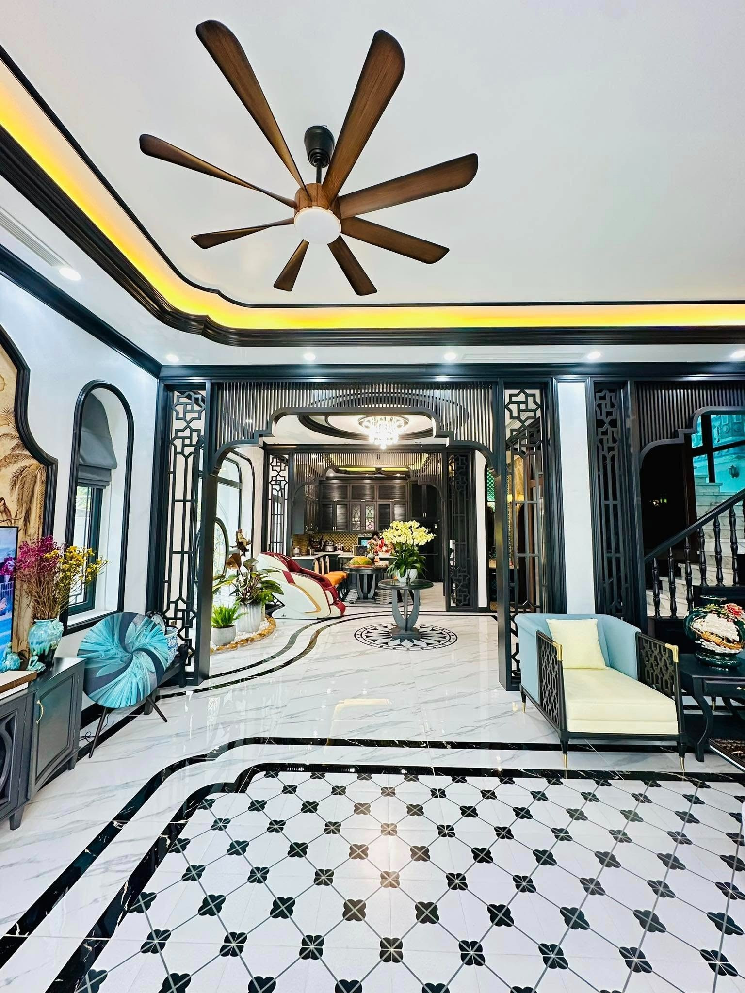 Bỏ phố về quê, gia chủ 35 tuổi xây biệt thự Indochine hoành tráng tại quê nhà Ninh Bình- Ảnh 5.