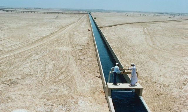 Quốc gia duy nhất trên thế giới không có sông ngòi, 30 triệu dân ‘sống sót’ giữa mùa hè hơn 50°C bằng cách này - ảnh 3