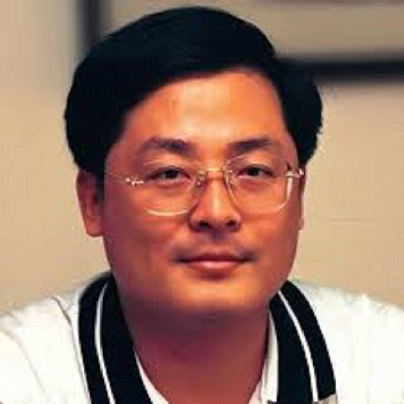 Thần đồng kinh doanh là tỷ phú đầu tiên bị tiêm thuốc độc, nộp 183.000 tỷ vẫn không thể mua lại mạng sống của chính mình - ảnh 2