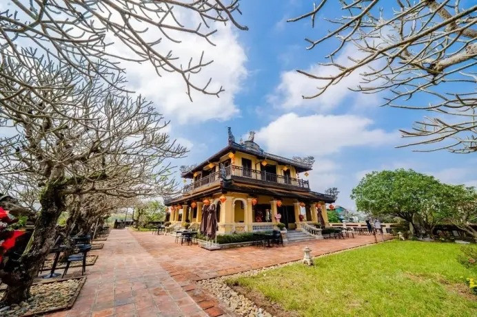 Căn lầu hiếm hoi của Hoàng cung quay về hướng Bắc…- Ảnh 2.