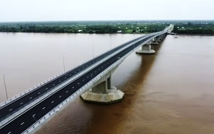 Chưa đầy 1 tháng nữa, chính thức thông xe cầu vượt sông 4.000 tỷ xóa bỏ toàn bộ các bến phà lâu đời, nối thông 2 tỉnh thành miền Tây- Ảnh 1.