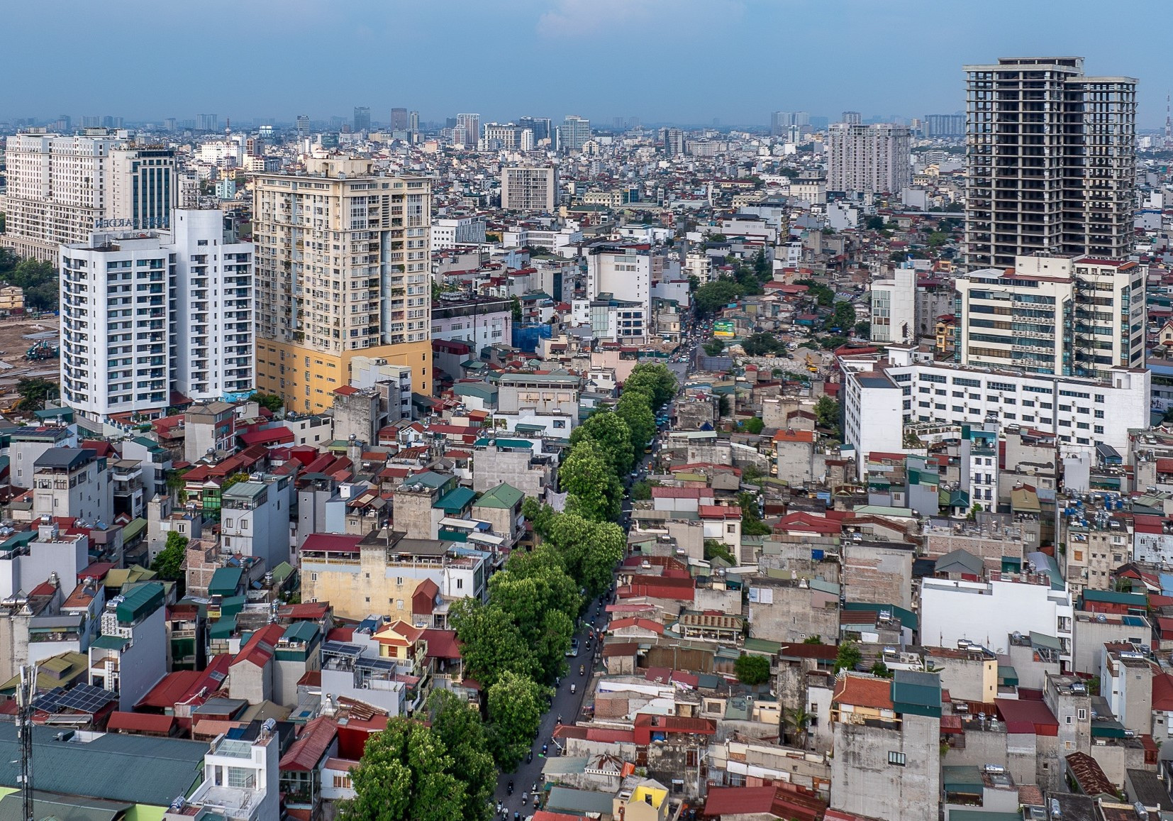 Đường Vành đai 1 đoạn Hoàng Cầu - Voi Phục. Nguồn ảnh: Vietnamnet Đường Vành đai 1 đoạn Hoàng Cầu - Voi Phục. Nguồn ảnh: Vietnamnet