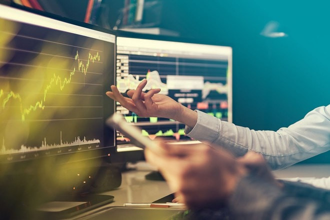 Đáy thứ 2 của VN-Index đang hình thành, dòng tiền khi nào mới quay trở lại?