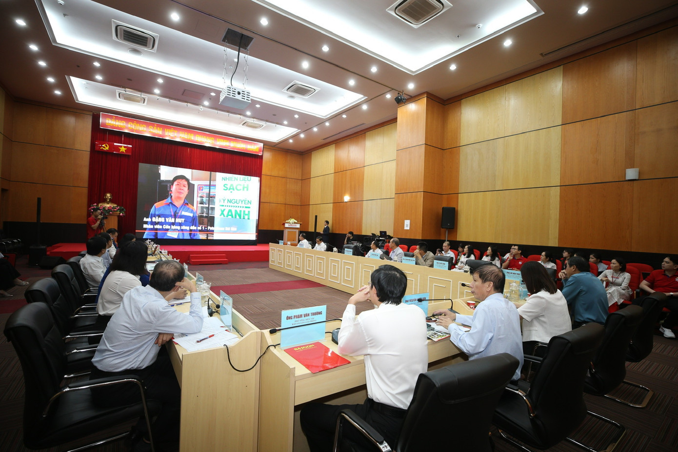 Toàn cảnh tọa đàm. z7259784670123-cca356f71e94e732c829c4c6b5487658.jpg