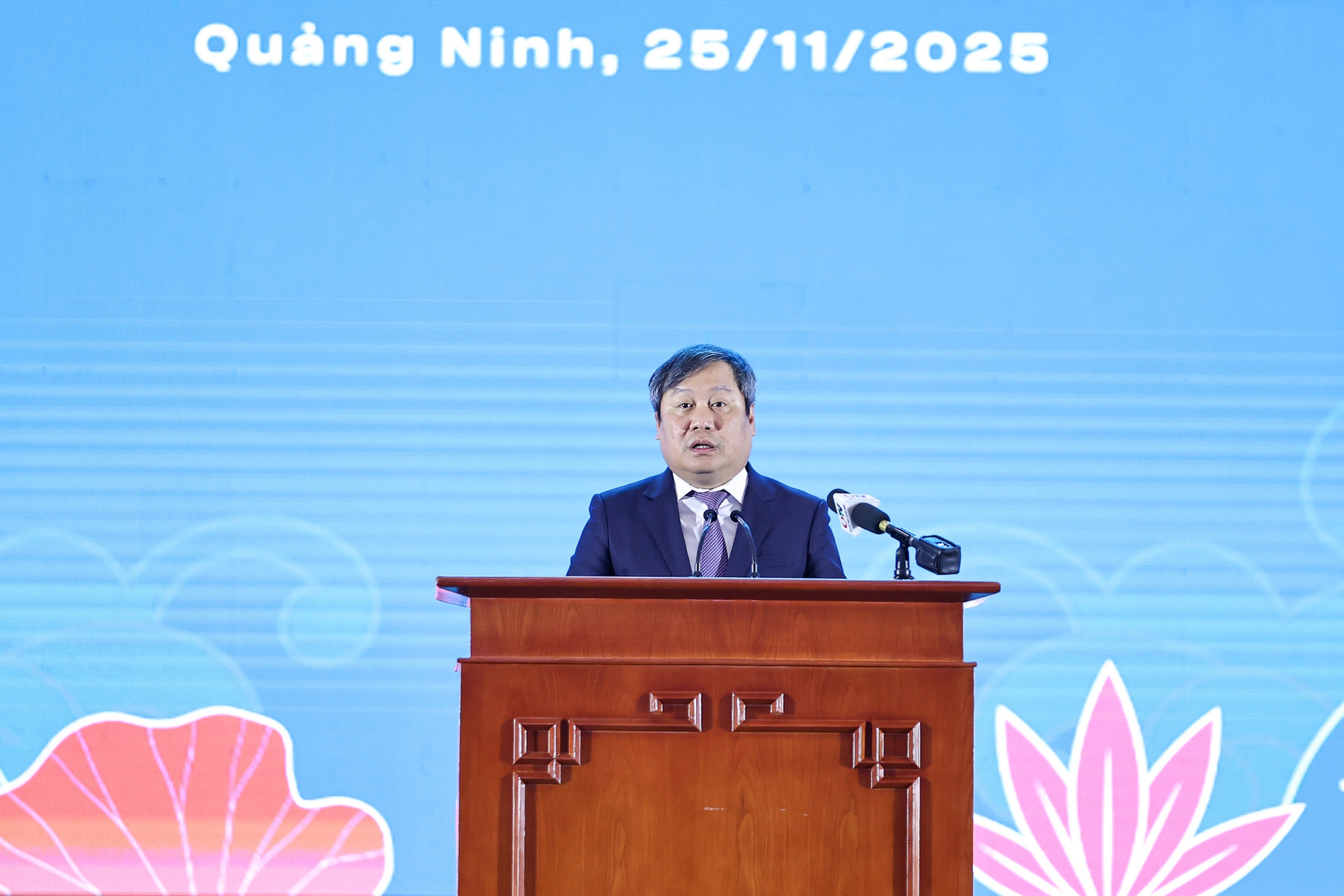 Thủ tướng: Phát huy tinh thần Thủ tướng: Phát huy tinh thần