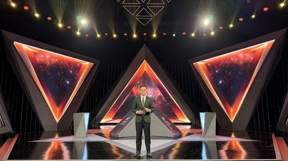 MC dẫn Olympia hơn 12 năm có nhiệm vụ mới - ảnh 2