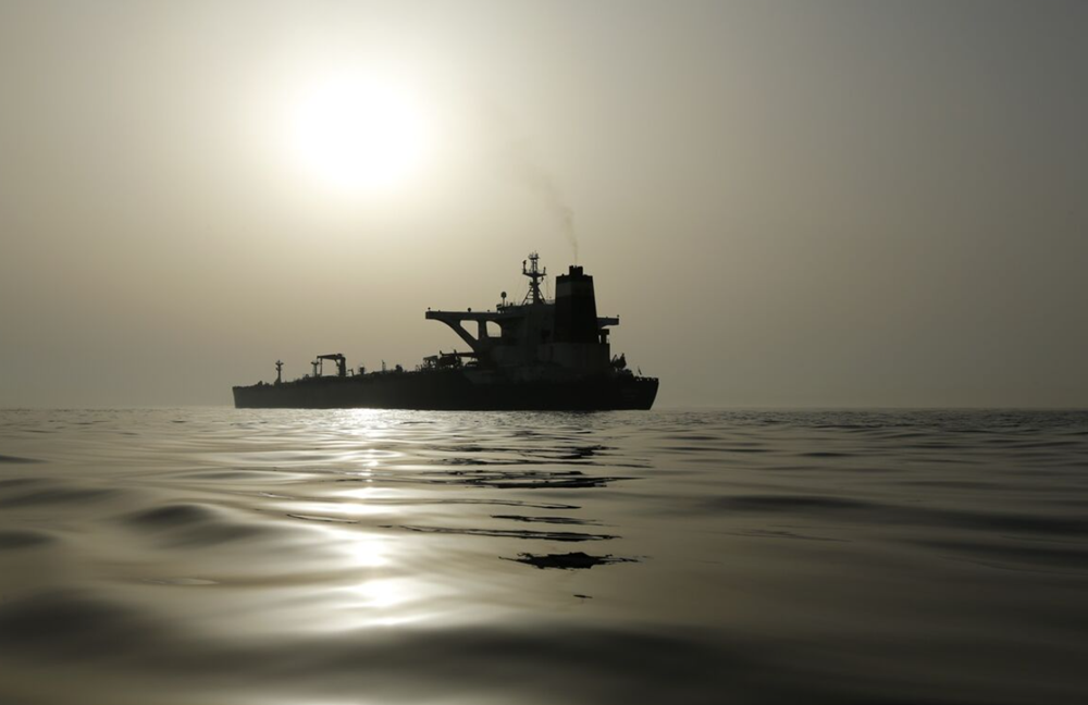 Gần 48 triệu thùng dầu Nga ‘lênh đênh’ trên biển vì lệnh trừng phạt - ảnh 1