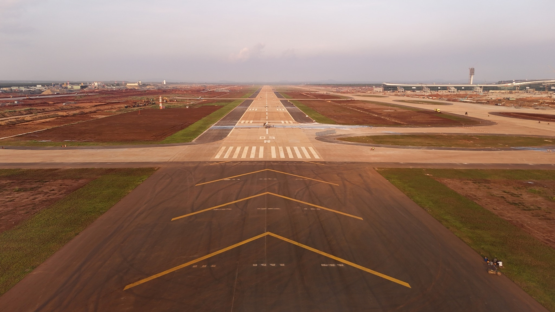 Siêu sân bay tầm cỡ lớn nhất Việt Nam sắp bước vào dấu mốc lịch sử- Ảnh 3.