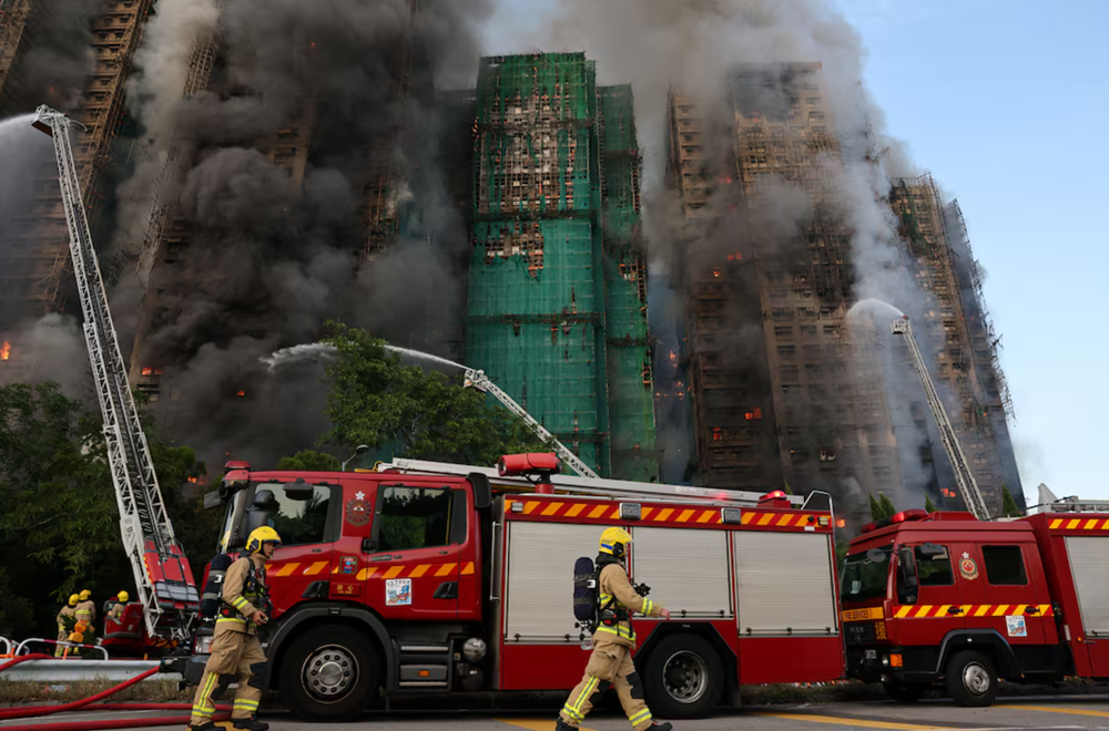 Vụ cháy 3 tòa nhà cao tầng ở Hồng Kông: 44 người chết, hơn 300 người mất tích - ảnh 2