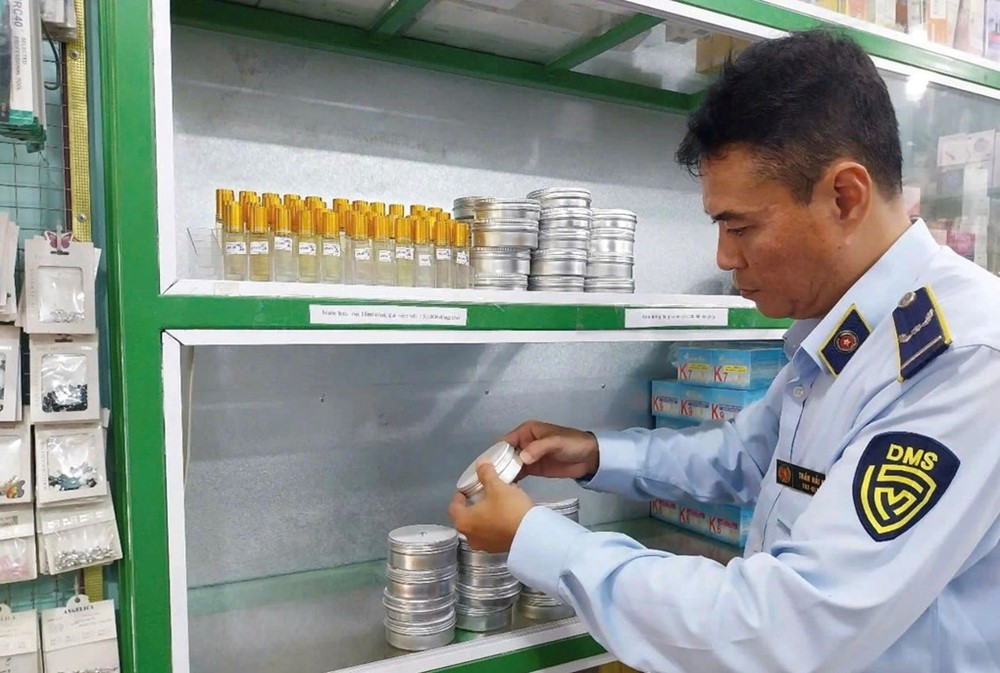 Truy quét, tạm giữ hơn 500.000 sản phẩm giả, trị giá hơn 11 tỷ đồng - ảnh 1