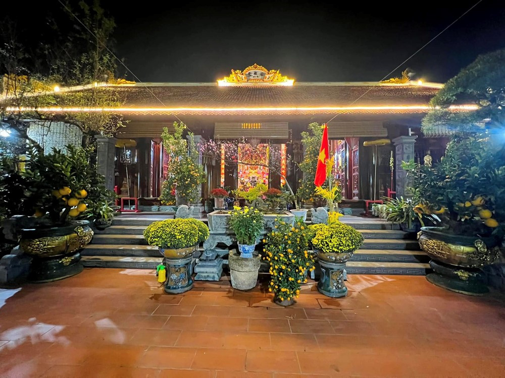 Nam nghệ sĩ Việt sở hữu nhà phố đắt đỏ, biệt phủ 1.000m2, phủ thờ có nội thất dát vàng - ảnh 6