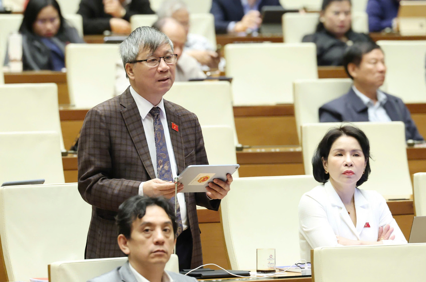 Đại biểu Nguyễn Anh Trí. Ảnh: Như Ý 2711qh1.jpg