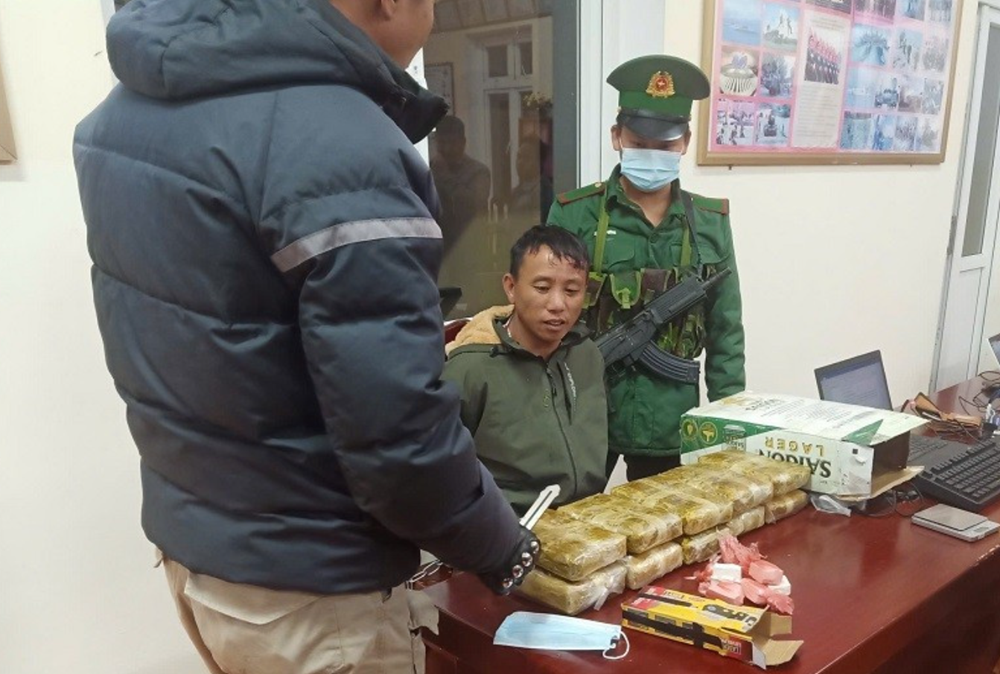 Bắt Thào A Pháng, tịch thu 60.000 viên ma túy tổng hợp - ảnh 1