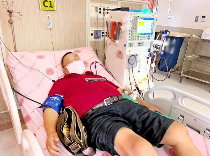 Anh Vương, 30 tuổi đột ngột tử vong vì suy thận cấp sau khi ăn hải sản cùng thứ này - ảnh 1