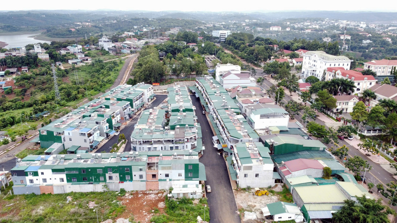 Dự án nhà ở xã hội tại phường Nam Gia Nghĩa, tỉnh Lâm Đồng do Công ty ESG Vietland làm chủ đầu tư. Ảnh: Vũ Long. nha-o-xa-hoi-2-3728-2867.jpg