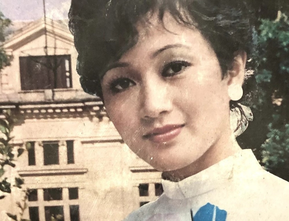 'Bà cố vấn' duy nhất Việt Nam là 'Nữ hoàng ảnh lịch', từng giữ chức Phó Giám đốc, 47 tuổi được phong tặng danh hiệu cao quý