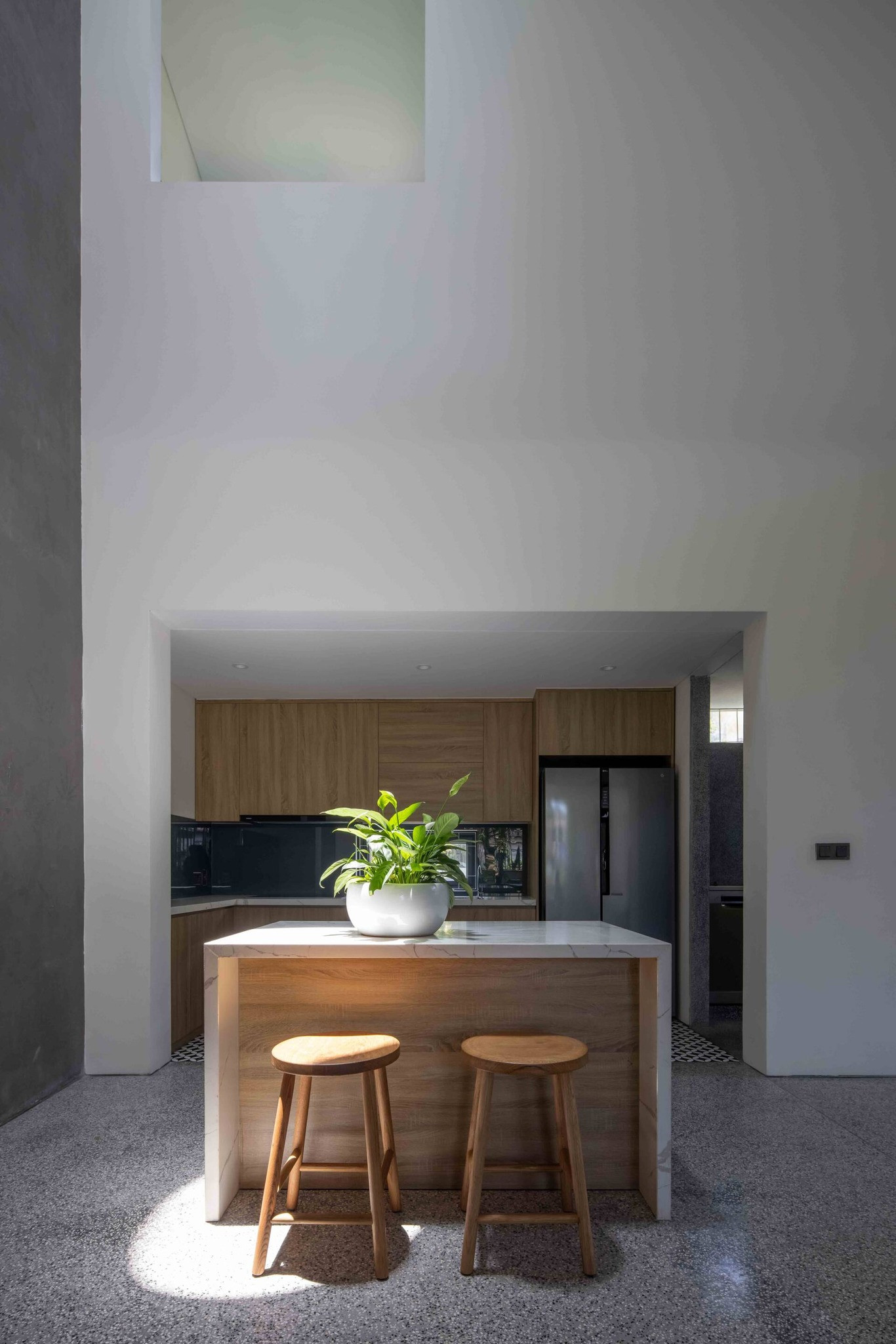 Trở về không gian xưa với ngôi nhà được thiết kế dung hòa 2 thế hệ- Ảnh 5. Trở về không gian xưa với ngôi nhà được thiết kế dung hòa 2 thế hệ- Ảnh 5.