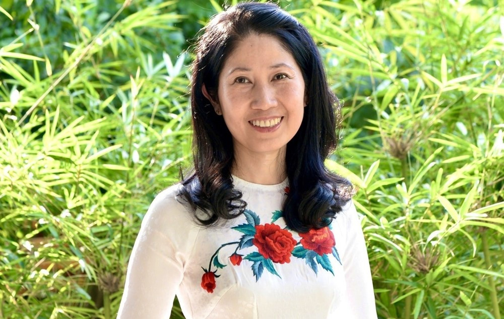 Bác sĩ người Việt được WHO giao nhiệm vụ quan trọng, là PGS, Tiến sĩ, Phó Hiệu trưởng trường Y, nhà có 3 thế hệ bác sĩ nội trú sản khoa - ảnh 2